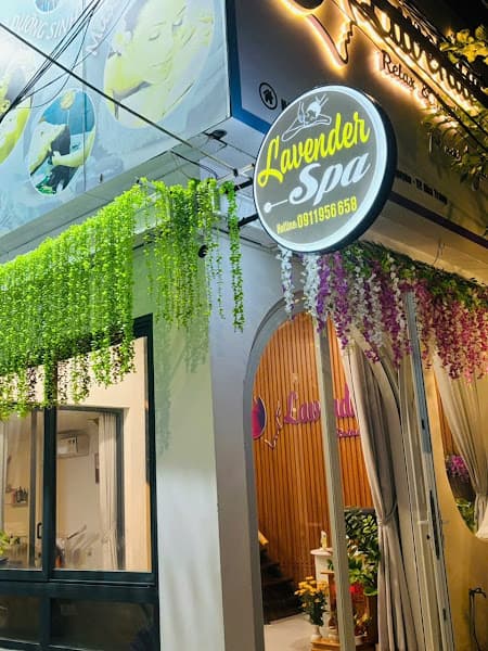 Ảnh bìa Lavender Spa- massage and nourishing shampoo
