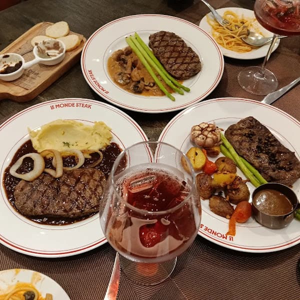 Hình ảnh Le Monde Steak, Nguyễn Thị Minh Khai - 4