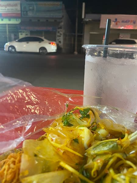Hình ảnh Bánh tráng trộn - Cá viên chiên 251 - 3