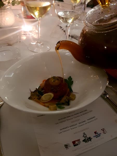 Hình ảnh La Villa French Restaurant by Thierry Mounon - 3