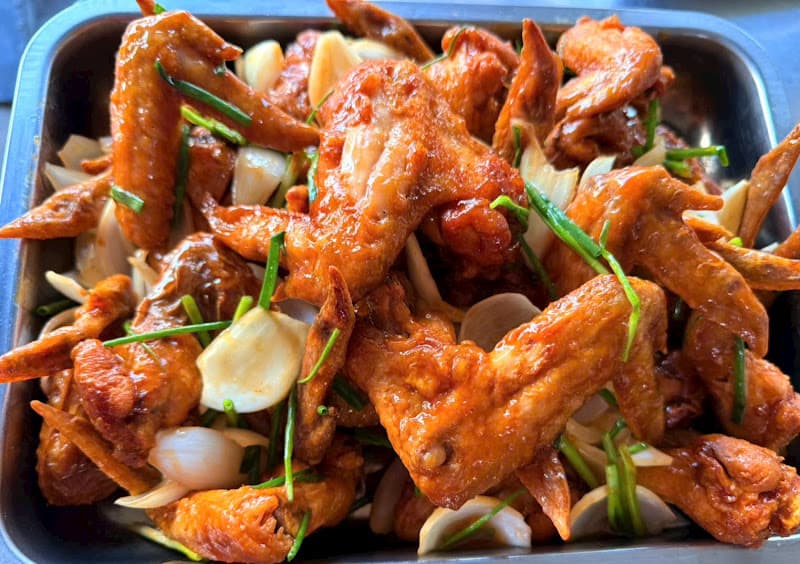 Hình ảnh Cơm Trưa Hai Chị Em - 3