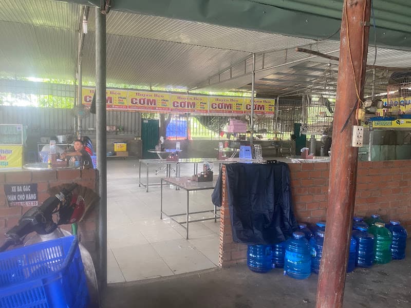 Hình ảnh Cơm Huyên Béo 2 chi nhánh long đức đồng nai - 4