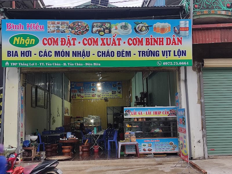 Ảnh bìa Cơm bình dân bình hiếu