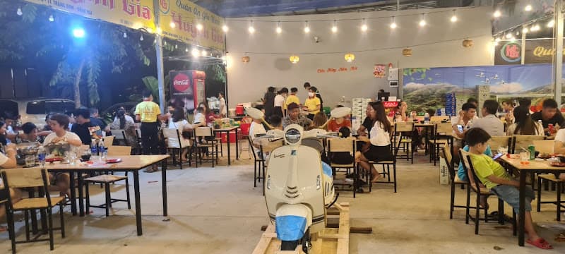 Ảnh bìa Quán Ăn gia đình Huỳnh Gia