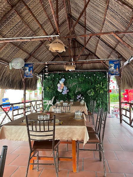 Ảnh bìa Ẩm thực Mái Lá