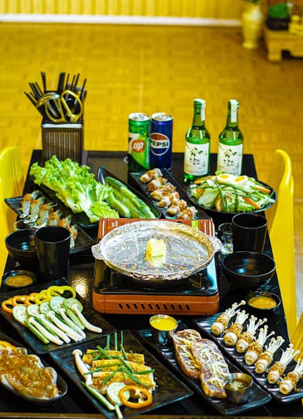 Ảnh bìa LẨU-NƯỚNG-MOMO