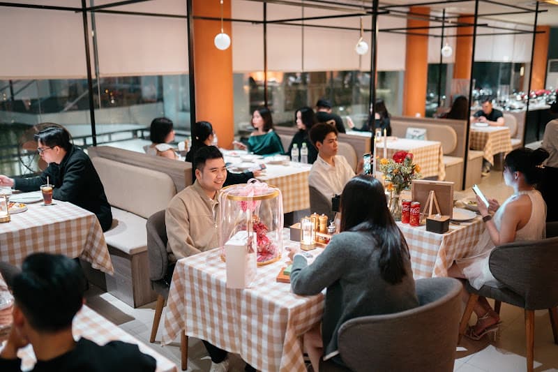 Ảnh bìa Pizz.Á Restaurant - Italian Cuisine