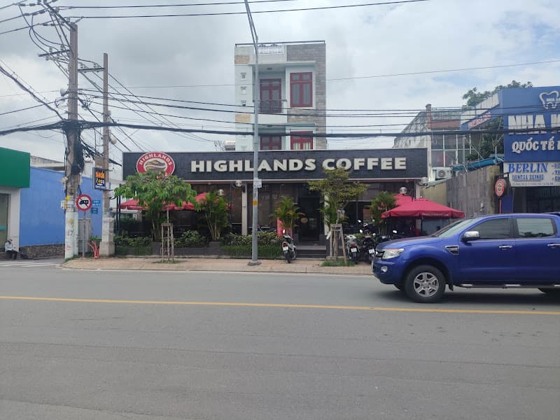 Ảnh bìa Highlands Coffee Đặng Văn Bi