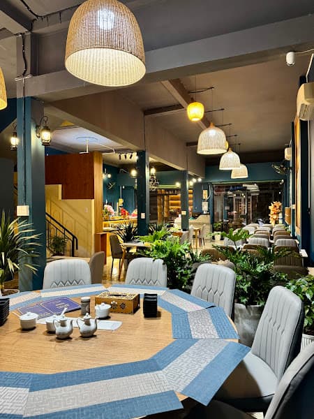 Ảnh bìa Chay Sky Sala-vegetarian