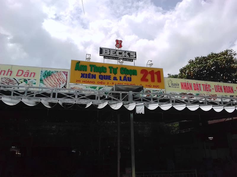 Ảnh bìa ẨM THỰC XIÊN QUE 211