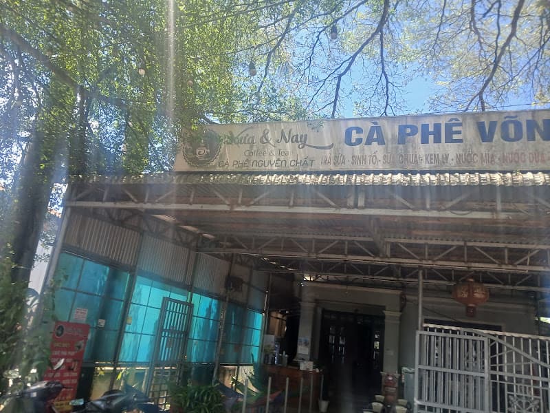 Ảnh bìa Quán cà phê Xưa và Nay Tân Lâm