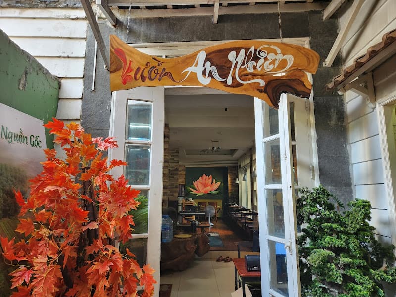 Ảnh bìa Vườn an nhiên - quán chay rau sạch