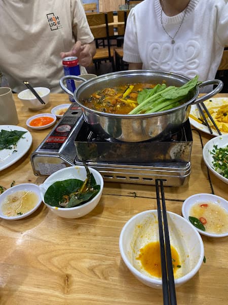 Ảnh bìa LẨU NGON HÀ NỘI - 65 Lạc Trung