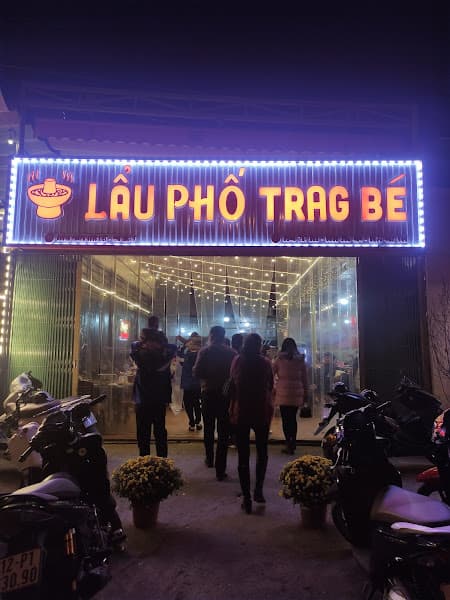 Ảnh bìa LẨU PHỐ TRANG BÉ