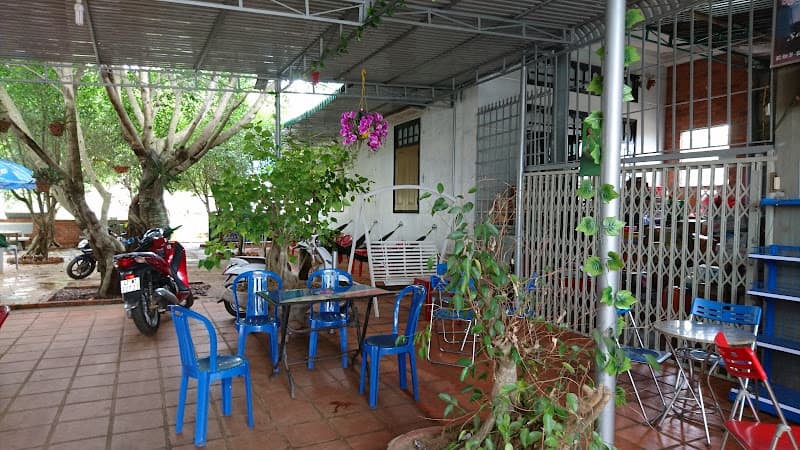 Ảnh bìa Cà Phê Thanh Uyên