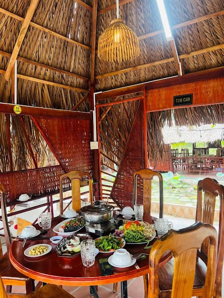 Ảnh bìa Nhà Hàng Sinh Thái Hoa Sen