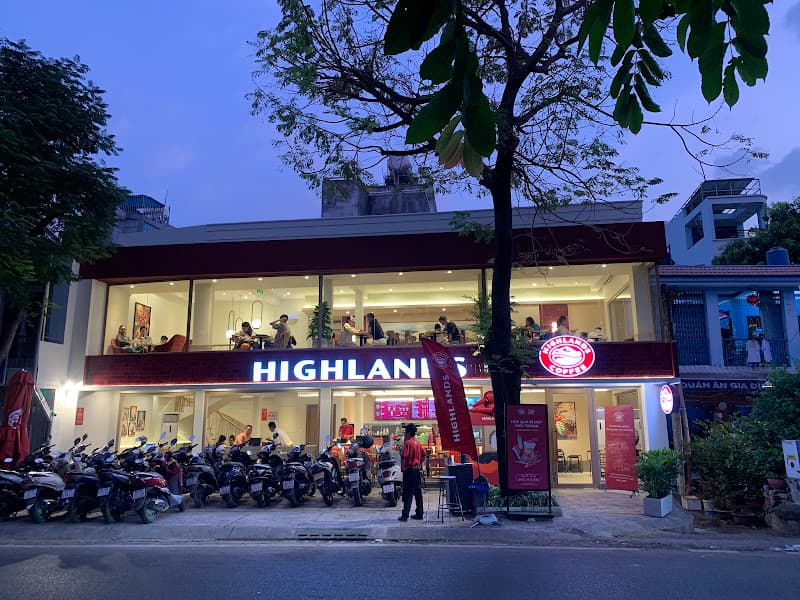 Ảnh bìa Highlands Coffee