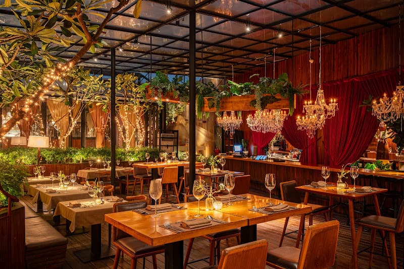 Ảnh bìa The Log Restaurant