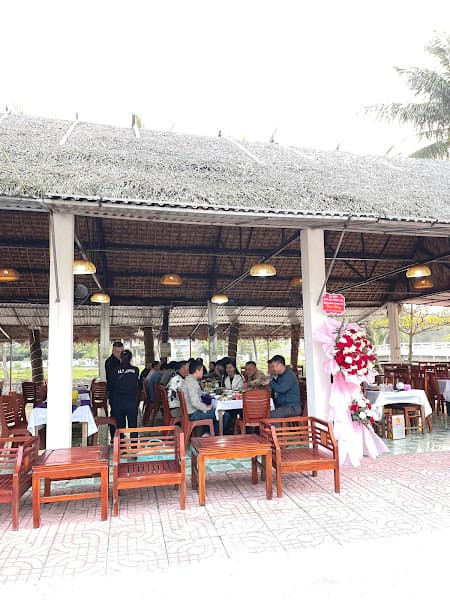 Ảnh bìa Nhà hàng Lam Giang