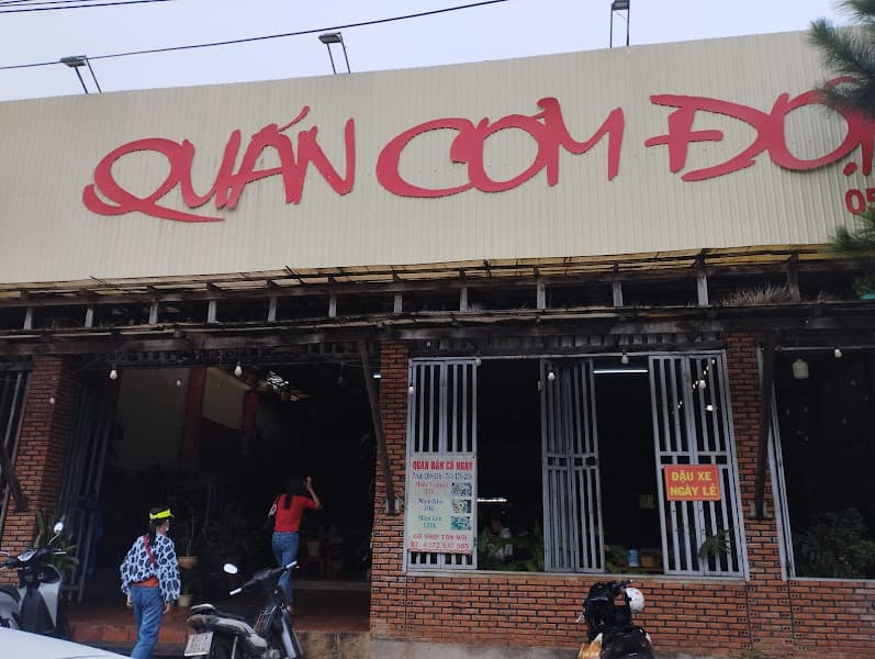 Ảnh bìa Cơm độn bao cấp