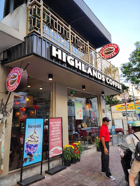 Ảnh bìa Highlands Coffee