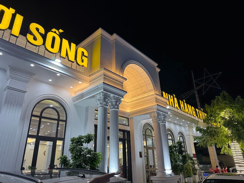 Ảnh bìa Nhà Hàng Thủy Chung