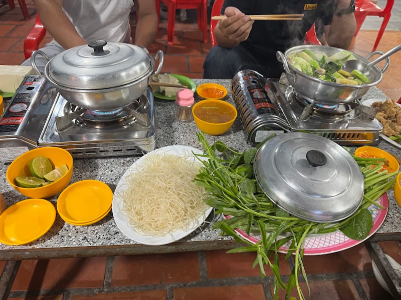 Ảnh bìa Lẩu gà Minh