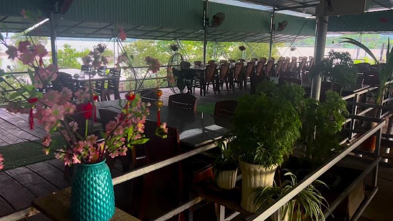 Ảnh bìa Hương Biển Quán