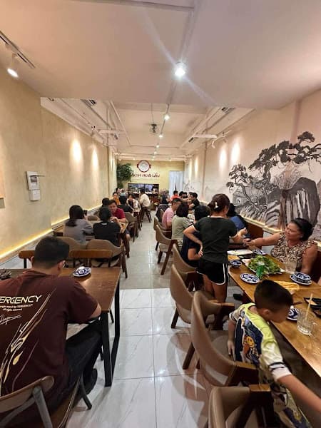 Ảnh bìa BÁCH HOA LẨU