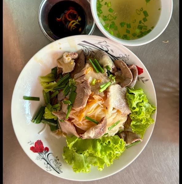 Ảnh bìa Hủ Tiếu Quyên