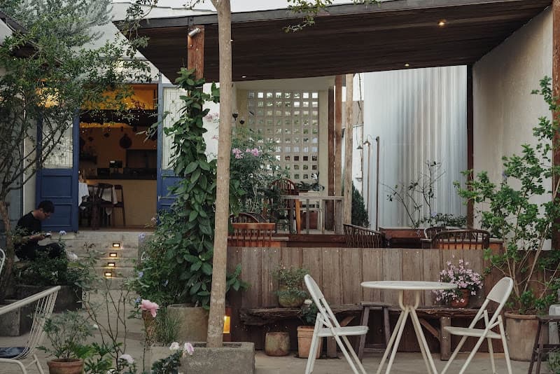Ảnh bìa High Cafe'