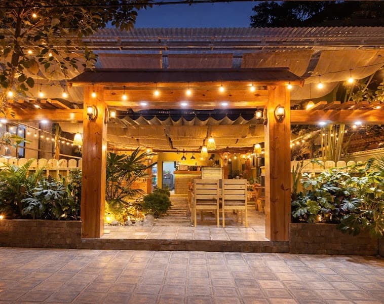 Ảnh bìa La Miette Bakery & Bistro
