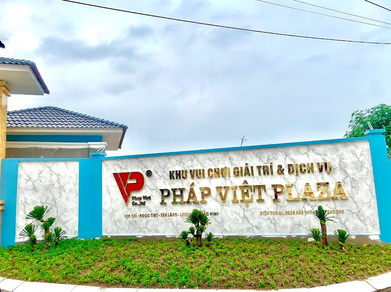Ảnh bìa Pháp Việt Plaza