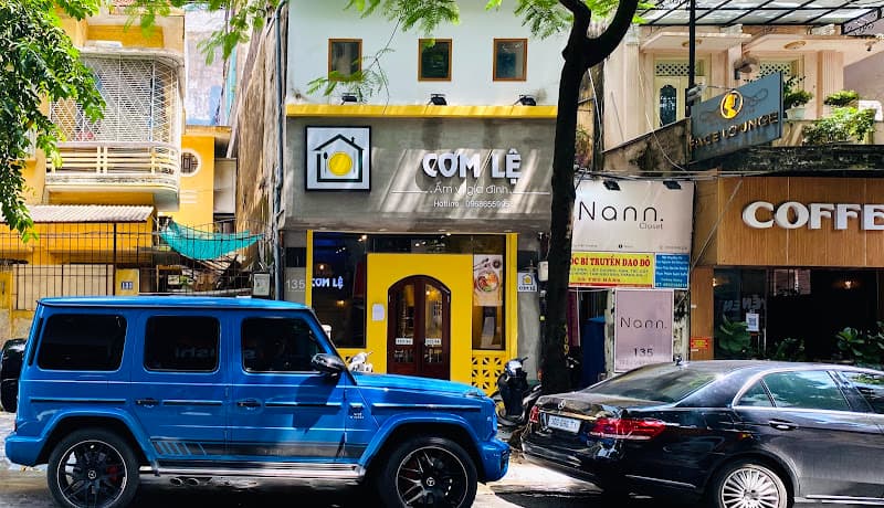 Ảnh bìa Cơm Lệ