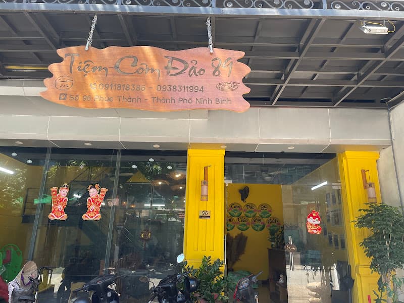 Ảnh bìa Tiệm Cơm Đảo - Thố 89