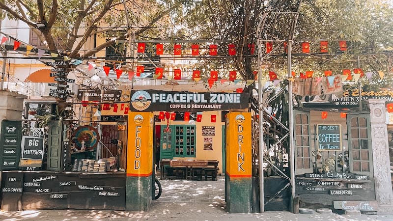 Ảnh bìa Peaceful Zone Coffee & Restaurant