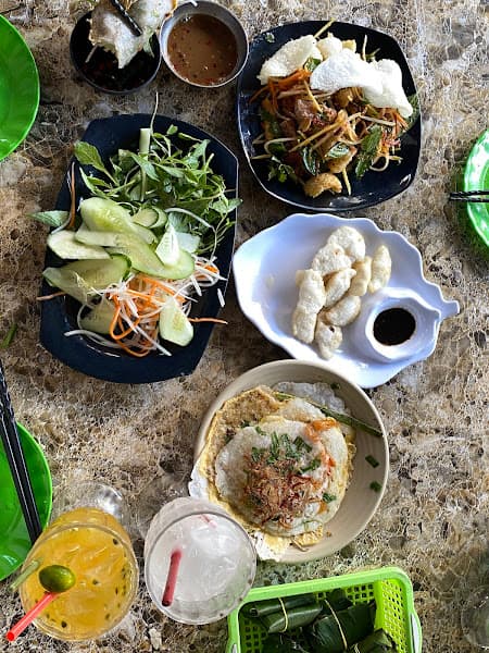 Ảnh bìa Bánh Ép Na