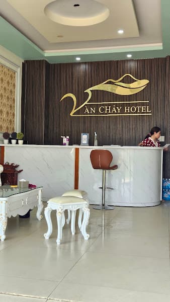 Ảnh bìa Nhà Hàng Vàn Chảy Hotel