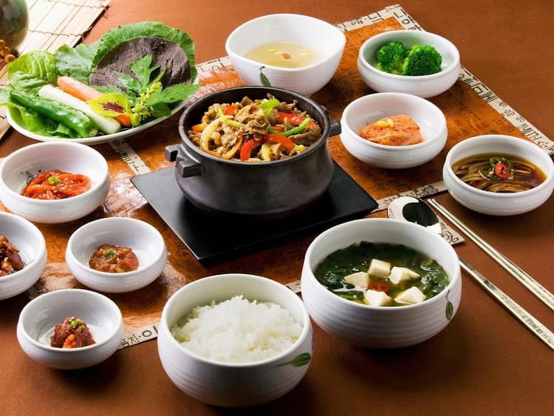 Ảnh bìa nhà hàng chợ