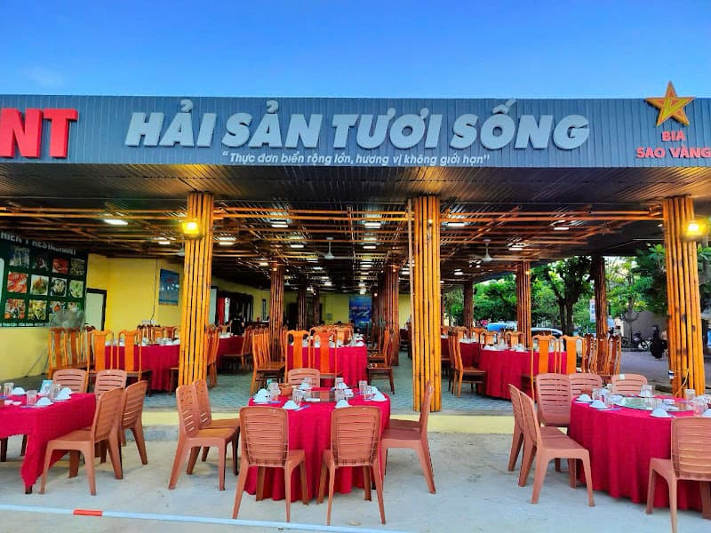 Ảnh bìa Thiên Ý