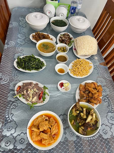 Ảnh bìa Nhà Hàng Hương Rừng