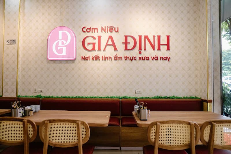 Ảnh bìa Cơm Niêu Gia Định Việt Trì