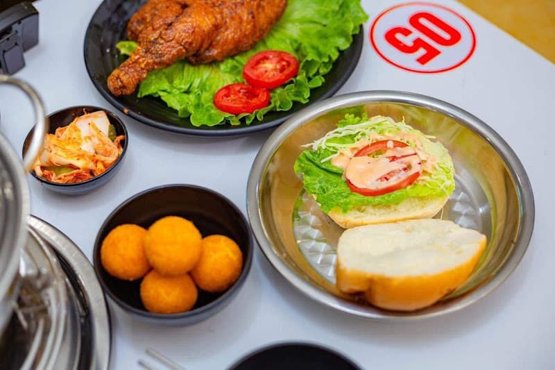 Ảnh bìa Nhà hàng gà rán Chicken Plus