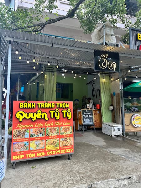 Ảnh bìa Bánh tráng trộn QUYÊN TỶ TỶ