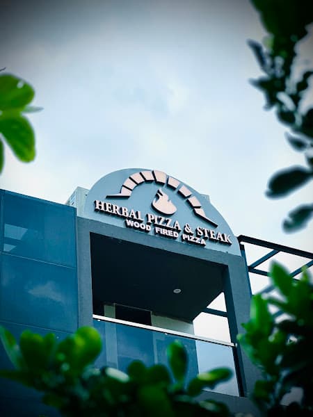 Ảnh bìa Herbal Pizza & Steak FPT