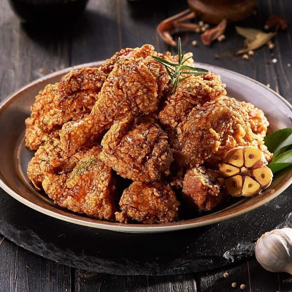 Ảnh bìa Chongman chicken - gà rán hàn quốc